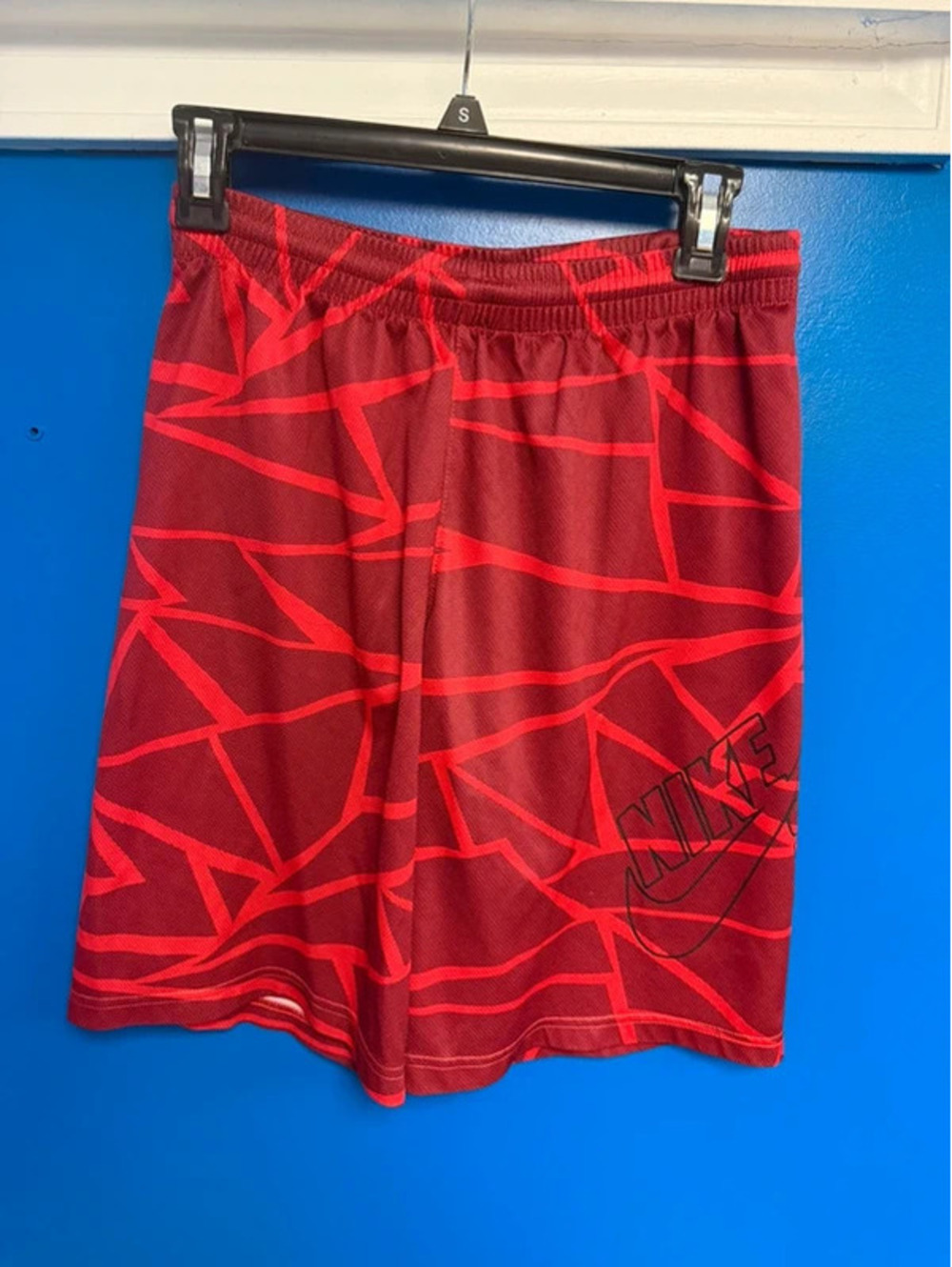 Nike SB Boys Large Geometric Printed Athletic Skate Shorts Red Maroon